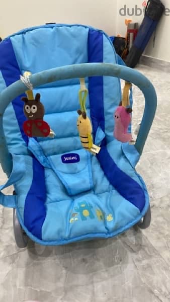 كرسي هزاز للاطفال الرضع جونيور 1