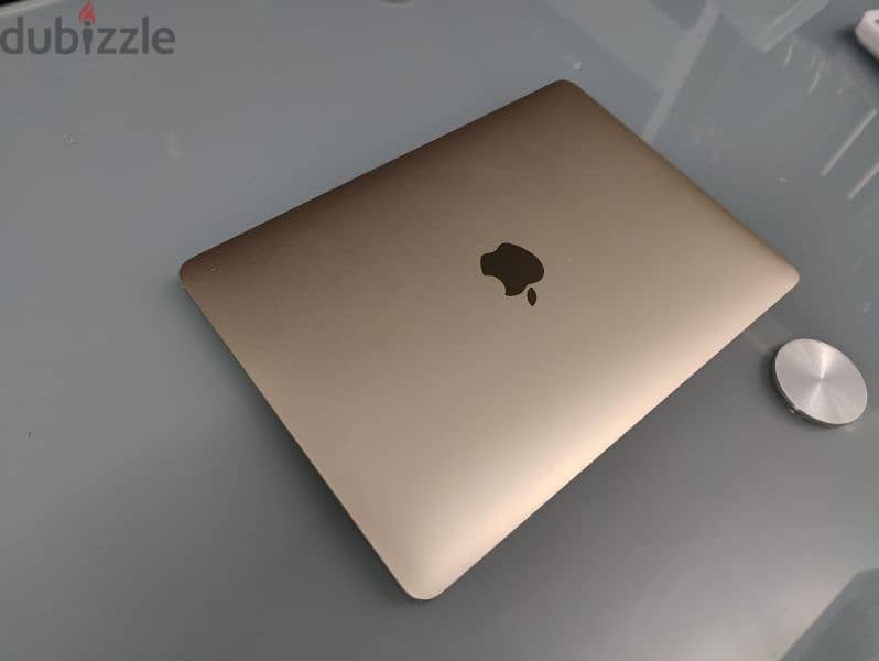 MacBook (Retina, 12-inch, Early 2015). 3