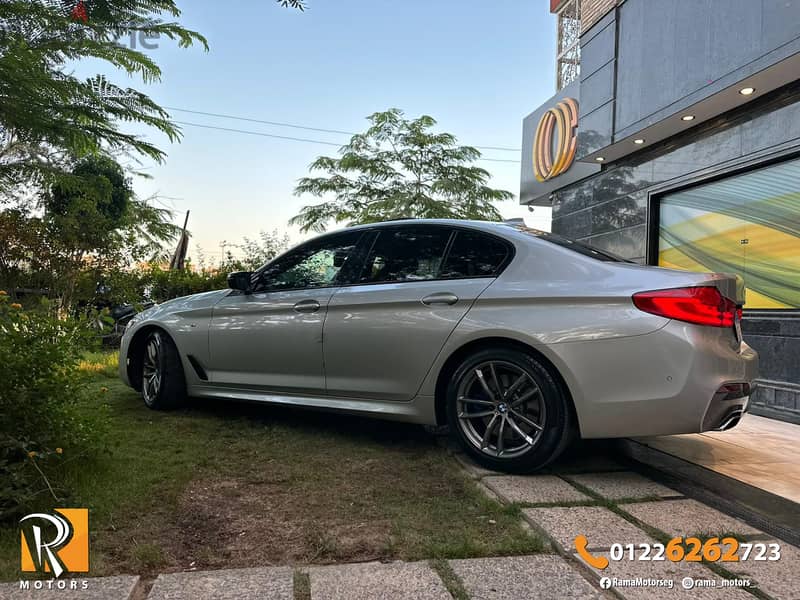 Bmw 530i  2019  M sport  فابريكا بالكامل  صيانات توكيل 16