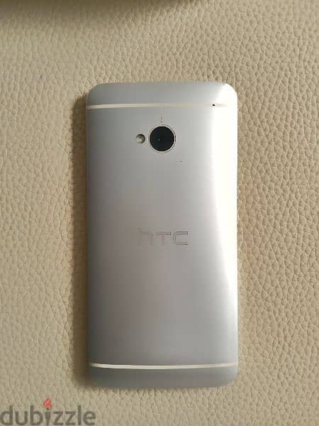 ,HTC one M7  قطعه نادره 2
