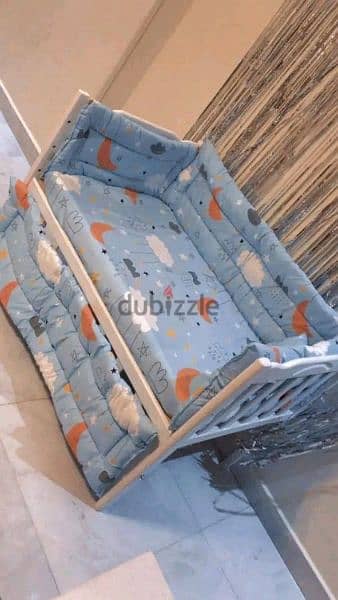 سرير اطفال بسعر المصنع لفتره محدوده خشب زان احمر 4