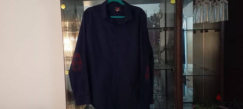 Used once Red tag men dark blue shirt / size xxl 2