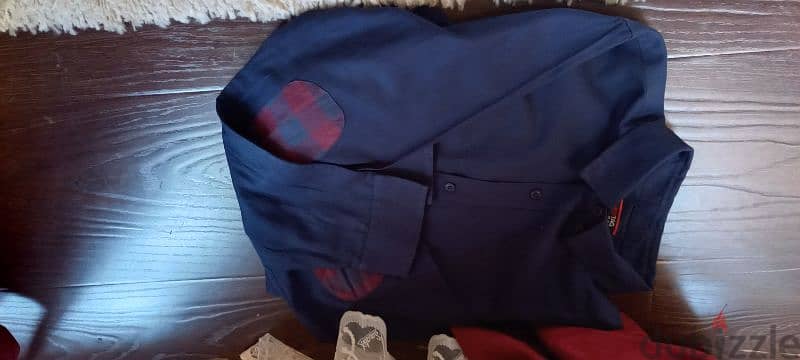 Used once Red tag men dark blue shirt / size xxl 8