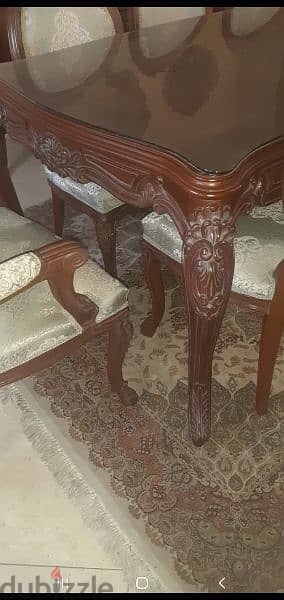 Dinning Room in a very good condition 4