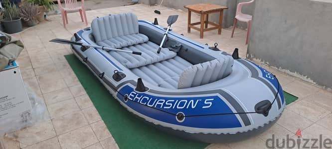 Intex Excursion 5 inflatable boat