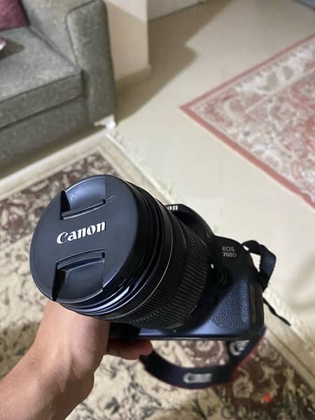 camera canon 700D 2