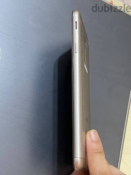 Samsung Galaxy J7 prime 1