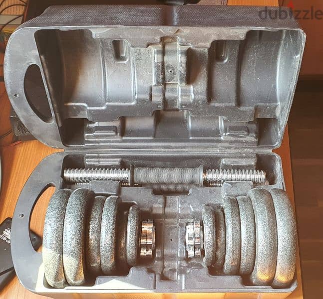 York 20 kg dumbells with carrying case 1
