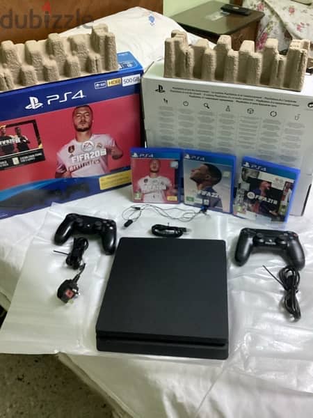 NEW PS4 Slim 500GB & 2 Original controllers and all accessories+FC24 5