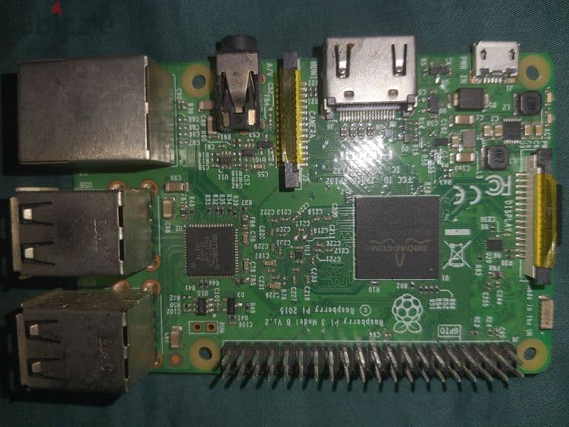 Raspberry Pi 3 board model B with Case 1