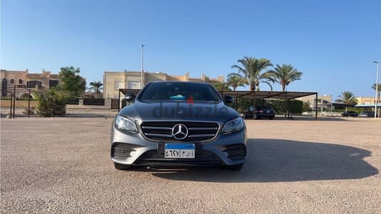 Mercedes E300 AMG Night package