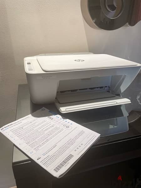 Slightly used HP DeskJet 2600 printer. Excellent condition like new. 2