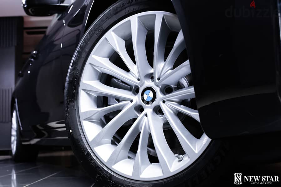 BMW 520I LUXURY BRAND NEW 2023 17