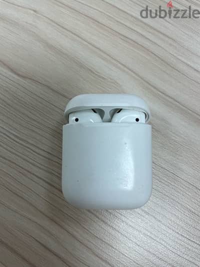 AirPods