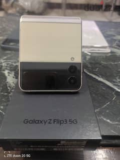 Samsung Galaxy Z  flip 3 0