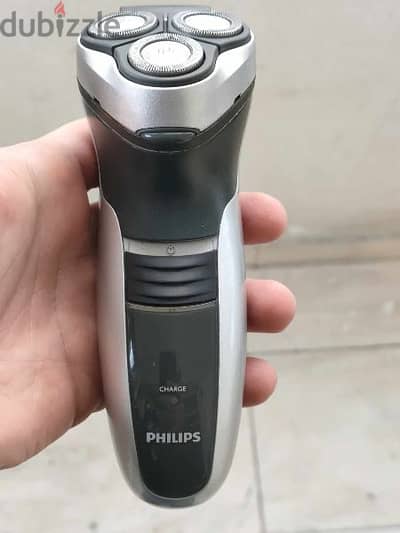 ماكينة حلاقة فيليبس اصليه philips hq6996