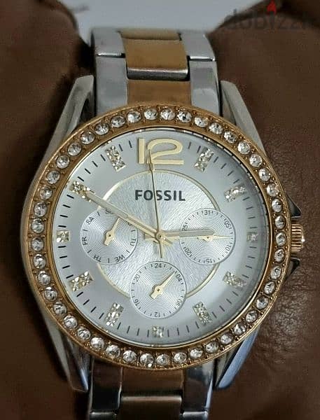 Fossil Watch  ساعه فوسيل بحاله ممتازه 1