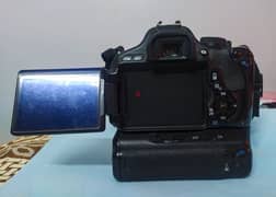 Cannon 600d lens 50mm + Flash - كاميرا كانون 600 دي 0