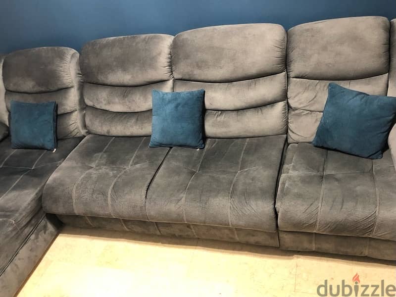 used L shape sofa/كنبة/ركنة 0