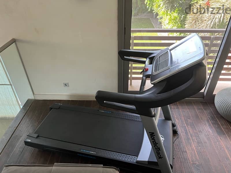 S25i treadmill discount