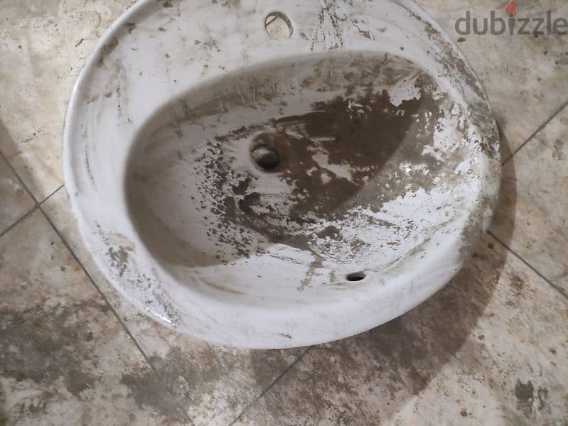 حوض حمام ليسكو جديد سعره جديد٩٠٠ جنيه 1