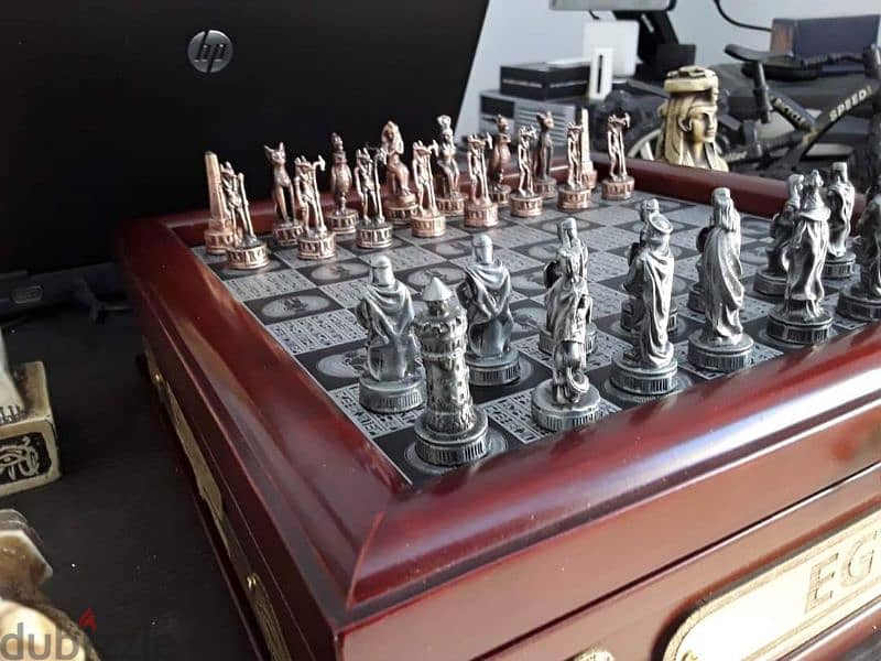 شطرنج فرعوني او روماني 3