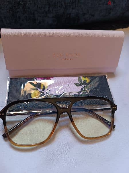 نظاره جديده Ted Baker original 0