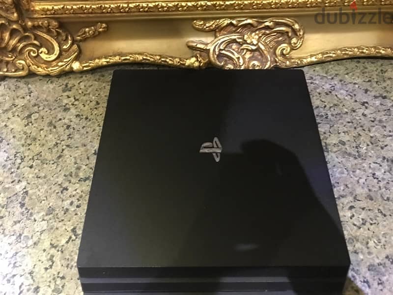 بps4 pro 1tb zero   بسعر لقطه لاسباب صحيه 1