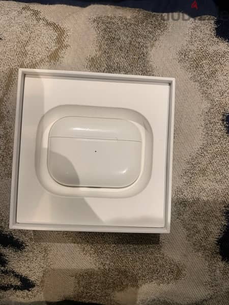 airpods pro with magsafe 1