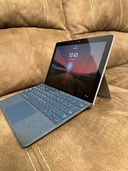 Microsoft Surface Go 2 1