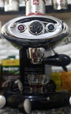 illy x7 coffee machine ماكينة قهوة 0
