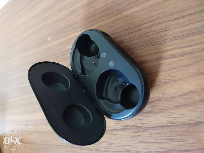 Samsung galaxy buds charging case 0