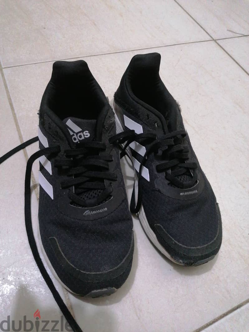 كوتشي أديداس أطفال أصلي مقاس 34 Original Adidas shoes from Germany 0