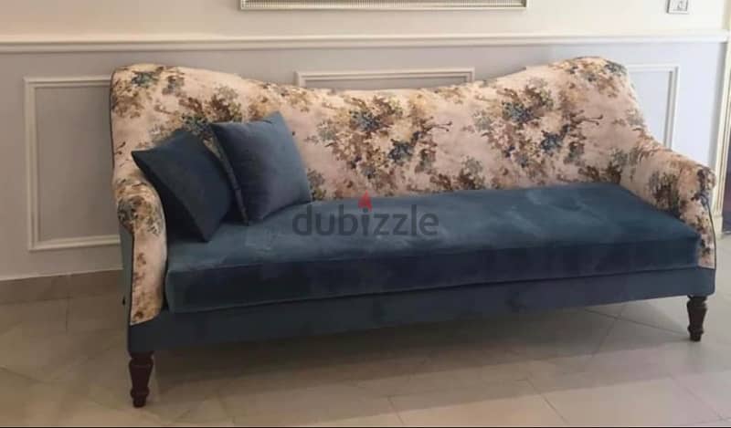 Beautiful 3 seaters sofa (never used) velvet fabric 0