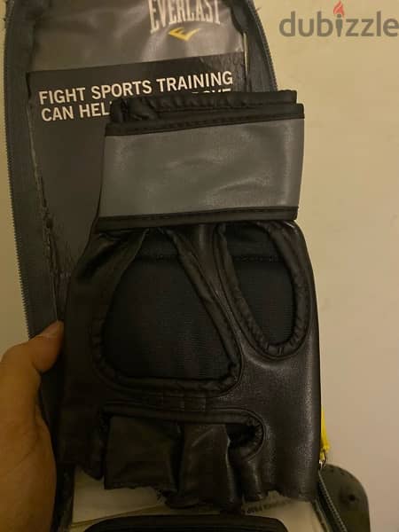 Everlast MMA Pro Gloves 4