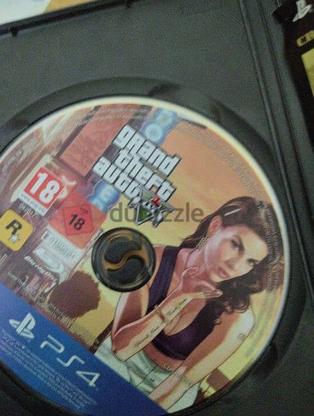 GTA V PS4 قابل للفصال 3