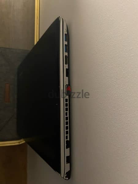 Lenovo Ideapad 500 8