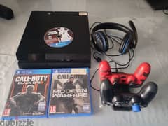 PS4 500GB with accessories