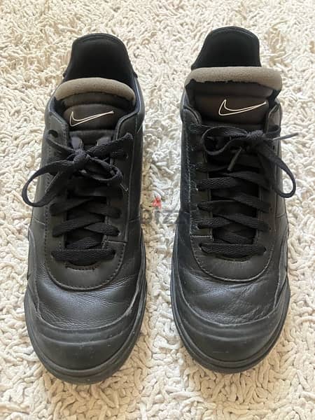 nike black shoes size 44 1