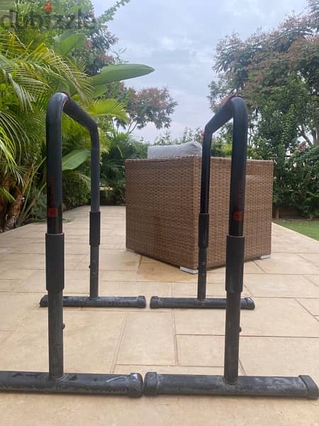 parallel bars gym Sports Equipment 199036837