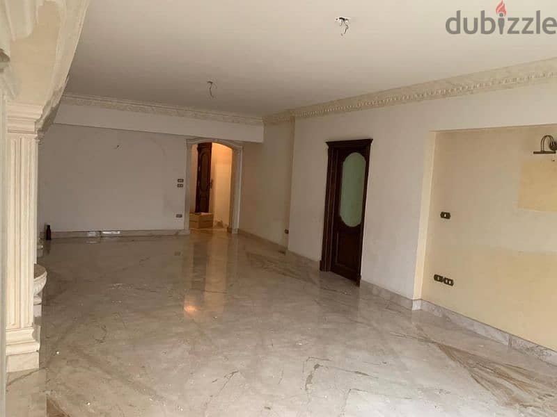 Partially furnished apartment in Maadi Grand City compound 4