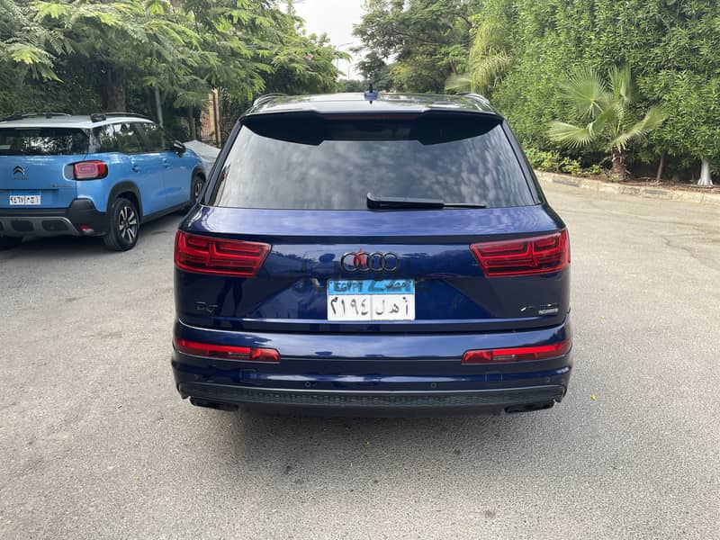 AUDI Q7 2019 2