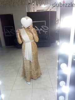 فستان سواريه خامه ممتازه شيك جدا إستخدام مره واحده فقط وسعر لقطه