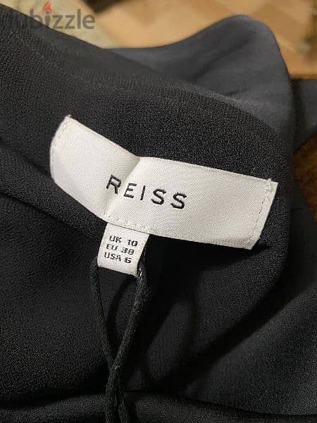 فستان ماركة Reiss جديد بالتيكت مقاس Small. سعره اكتر من 15.000 جنيه 2