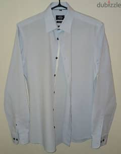 AVANT PREMIERE By MANOR Original Shirt for Men
قميص أفانت مانور للرجال