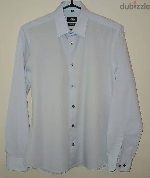 AVANT PREMIERE By MANOR Original Shirt for Men
قميص أفانت مانور للرجال 1