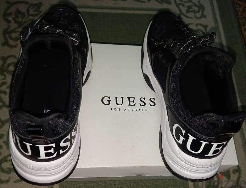 GUESS SHOES 2