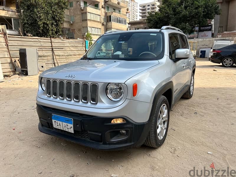 عربية  2017 Jeep renegade  فبريكه بالكامل من الاكصدام للاكصدام 0