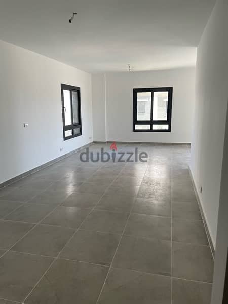 Prime location for Rent in Celia New Capital  سيليا شقة للايجار في 11