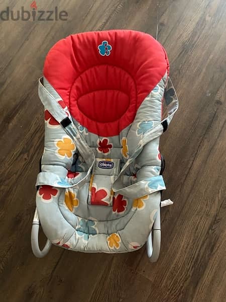 Chicco baby carrier in perfect condition , 3 levels 1